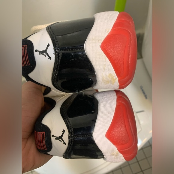 Concord bred Jordan 11 size 10 - Picture 10 of 10